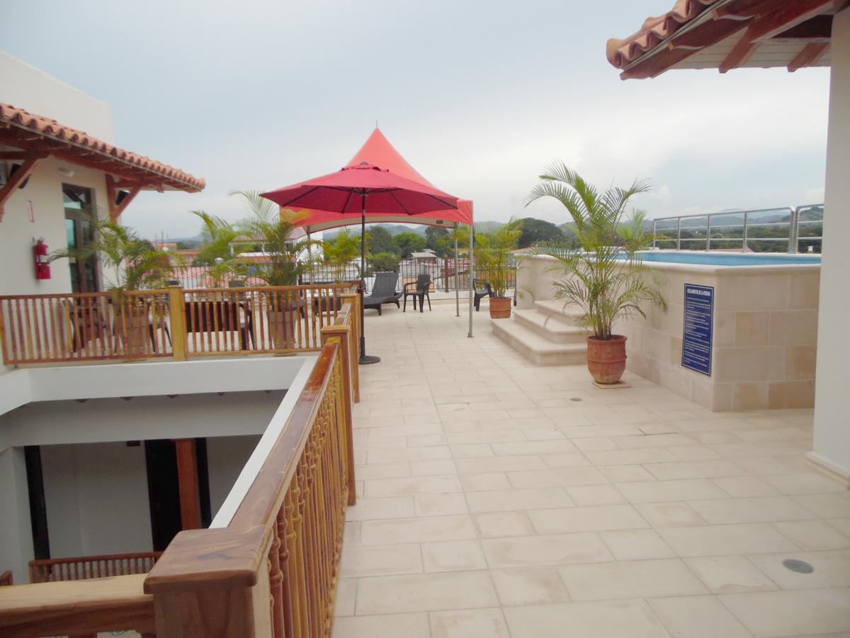 Hotel Presidente Лас Таблас Екстериор снимка