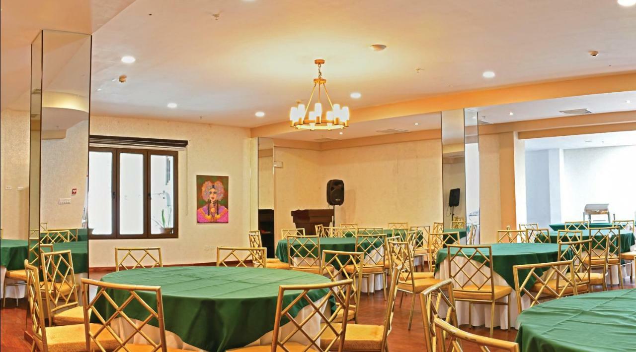 Hotel Presidente Лас Таблас Екстериор снимка